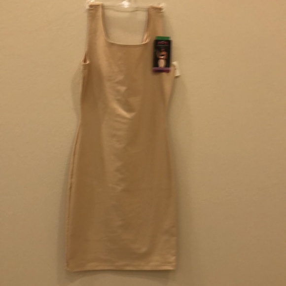 MAIDENFORM Body Shapewear - Nude - Picture 3 of 6